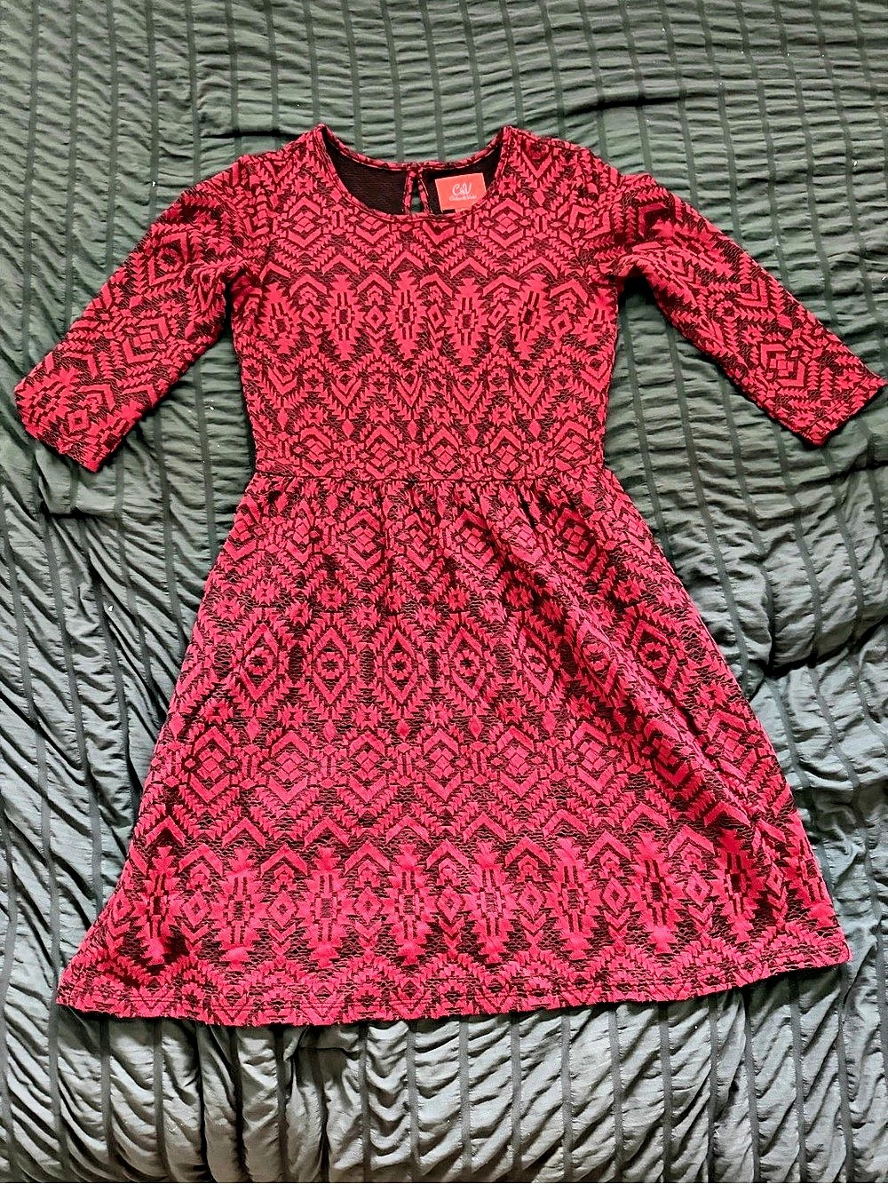 Chelsea & Violet Geometric Mini Dress in Pink & Black Size Small